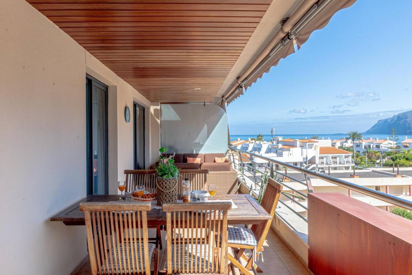 Top Floor Ocean View Apt By Dream Homes Tenerife Пуэрто-де-Сантьяго Экстерьер фото